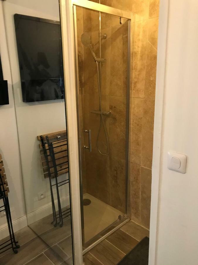 Studio Au Coeur De Lyon Apartment Bagian luar foto